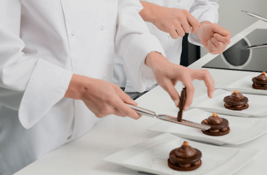 �θ��̼� ����Ʈ�� ����� �ִ� ��������